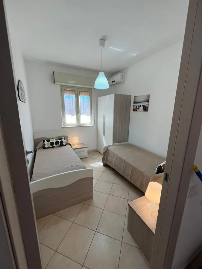 Marzamemi Vacanze 0*,