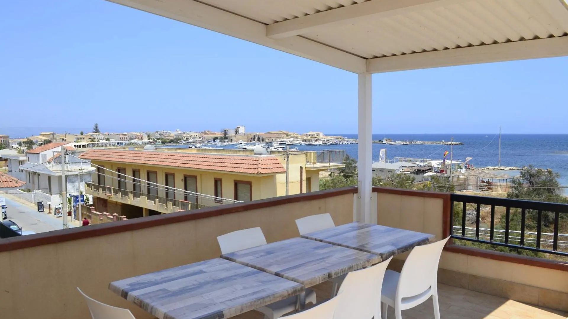 Marzamemi Vacanze 0*,  Italy